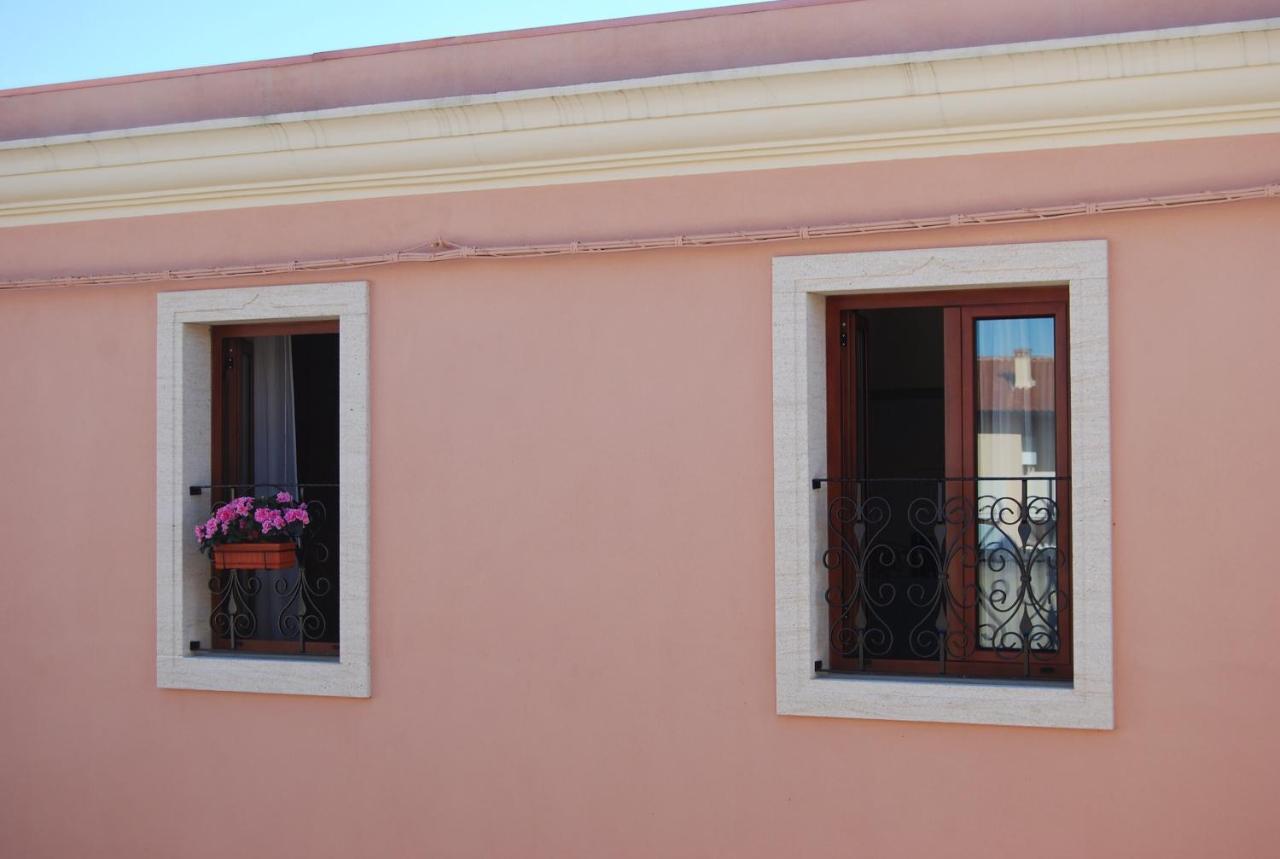 Bed and Breakfast Selene Domus Collection Nurachi Экстерьер фото